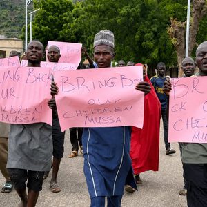 Nigeria: Ababyeyi baratabaza nyuma y’iminsi 100 abana bashimuswe