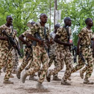 Nigeria: Umushahara w’umusirikare wo hasi wikubye hafi kane