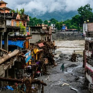 Nepal: Abapfiriye mu myuzure bageze kuri 734