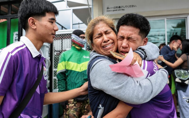 Thailand: Umunyeshuri w’imyaka 14 yishe abantu 8 na we arirasa