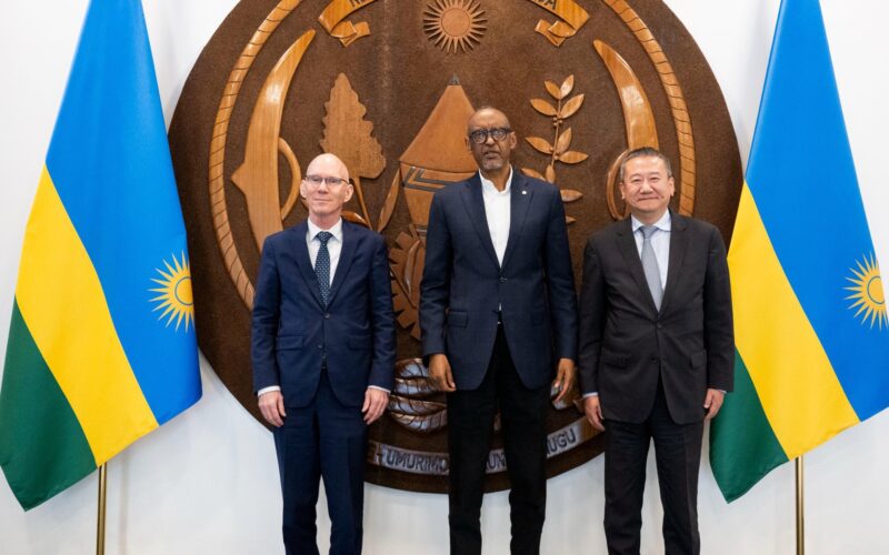 Perezida Kagame yagiranye ibiganiro n’intumwa za Loni
