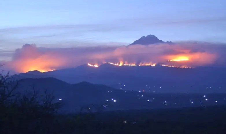 Kilimanjaro yongeye kwibasirwa n’inkongi