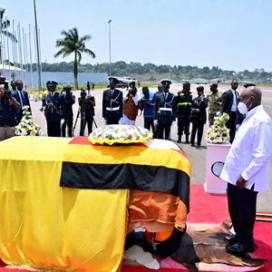Museveni yakiriye umugogo w’umwami Oyo