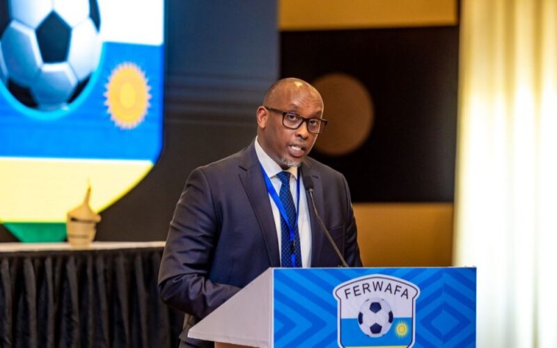 Perezida wa FERWAFA yeguye