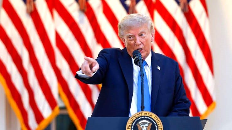 Impamvu Trump yemeye guha Abanyamerika bakuze $5,000