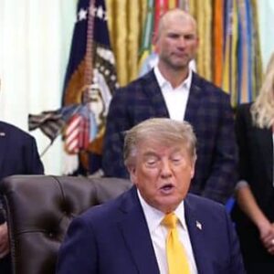 Amerika: Trump, yanenze ibitangazamakuru.