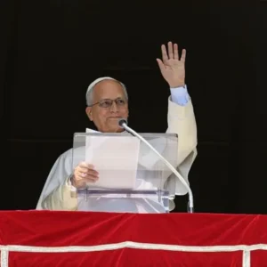Papa Leo XIV yasanzwemo kanseri y’ibihaha